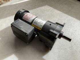 24e596w253g1 Baldor Motor 1ph 128rpm 0.07hp 115v 0.84a 30 Torque 12.5 1 Ratio