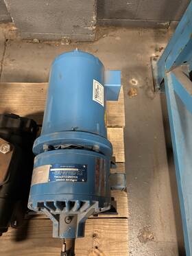 36-000-0166 Baldor Dual Shaft Super-e Motor 36e437446 With Magne Corp Magneclutch