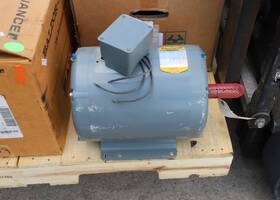 37n13x58 Baldor Industrial Motor 206-230/460v 213t 3450 Rpm 10hp