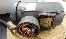 By623071 Baldor Motor .75 /.5hp 230/460v 3-phase Base And C Face Mounted 1750 Rpm 5/8 Inch Shaf
