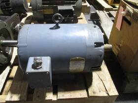 Cm3313t Baldor Motor 10hp 208-230/460v 30-28/14a 1800rpm 60hz 3ph Frame 215tc