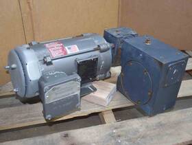 Cm7006a Baldor 1.5-hp 3-ph Motor And Hub-city Speed Reducer Gearbox 3600 1 Hazard