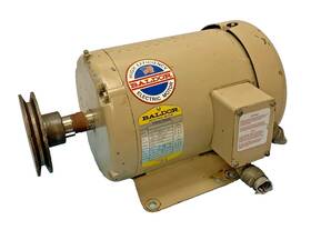 36a01-110 Baldor M16/36a01-110 Industrial Motor M16 1.5 Hp 1140 Rpm 5.5-5.2/2.6a Three Phase
