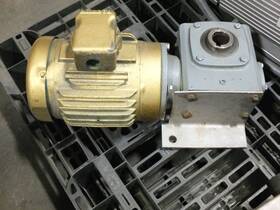 208-460 Baldor Vem3581 Super E Motor - Cat# V 2.9 A 3 1750 Rpm 1 Hp