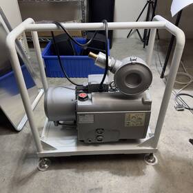 U4.40 Becker U4.40/09 1.2/1.6kw 2920/3400 Rpm Vaccum Pump Motor Used