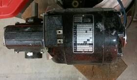 355sx8031 Bodine Electric Gearmotor - 115vac 15 1 Ratio Continuous Duty