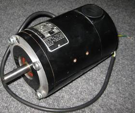 42d4bepm Bodine Permanent Magnet 130v Dc Large Motor - 2000 Rpm 1/6 Hp 124 W