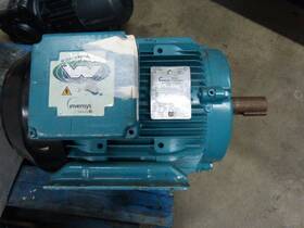 5825210wa-00 Brook Crompton 7.5hp 1740rpm 575v W-da213t-l Tefc 3ph 7.4a 60hz Used