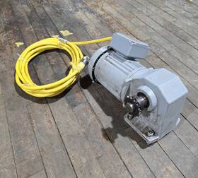 H2l22r25-mf2aen Brother Induction Motor 3ph 1/4 Hp 4p Ratio 25 1 7/8 Drive Shaft
