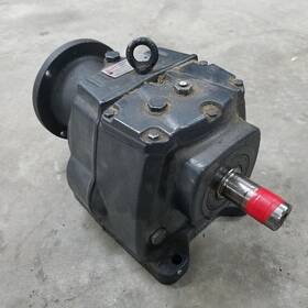 Cbn3242sb3u140tc Browning Ratio- 25 1 Gear Reducer. Output Torq- 2208 In-lbs