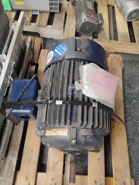 Dvj-284thfpa8028aa-r143-l Cmc 25hp 2650rpm A.c. Induction Motor