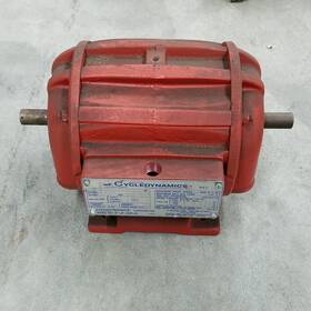 K-05-1-1-f2-90 Cycledynamics 3600rpm Frame Foot Double Shaft Motor - Used