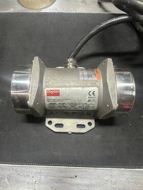1dyn6a Dayton Electric Motor 115v 0.80a 3600rpm Single Phase Base-mounted