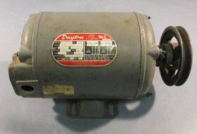 Lr-24684 Dayton 2n104-l Three Phase Ac Motor 3/4hp 208/220v 3/4 Inch Shaft Dia