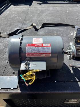 Dayton 2n926l 3-phase General Purpose Motor 1/2hp 56 Frame 208/220/440 V Ac