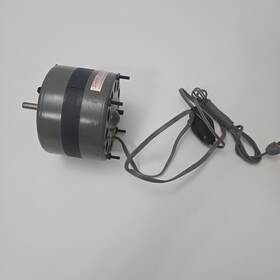 3m026 Dayton Electric Motor 1/15 Hp 115 Volts 1000 Rpm 2.8 Amps Reversible