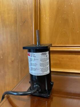 3xe22d Dayton Dc Motor .5 Amps 1800/4000 Rpm 1.0/10 Serv Fact