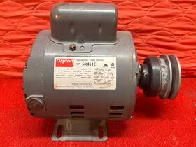 Dayton 5k451c Used Capacitor Start Motor Hp 115/230v Frame 56 Phase 1 Model #5k451c