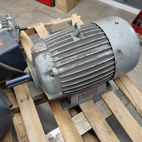 B7364la Delco Ac Motor 10hp 870rpm Frame 286u 460v 13.7amp 60hz Ddf F1