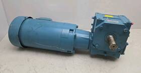 Ct200gtc-26ac1420ee Electra-gear 2 Hp Motor 3ph 1750rpm With Reducer Used