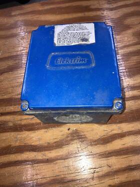 Mo-4939 Elektrim Motor. 30 Hp. Esg. Cover Box Tefc. 3 Ph. 1/4 Inch Bolt Hole Center