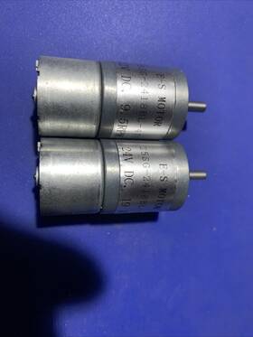 4632wg-2430bl-600 Es Motor 2x 25sg-2418bl-478 24v And 12v Motors