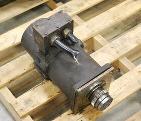 10-2000n Fanuc Gettys Permanent Magnet Dc Servo Motor - Used