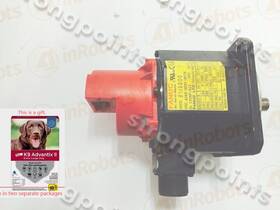 A06b-0031-b075 Fanuc 1pcs Ac Servo Motor 0.3kw Tested