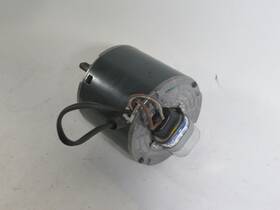 7126-5157 Fasco 1/3hp 1075rpm 575v Teao 1ph 0.7a 60hz Used