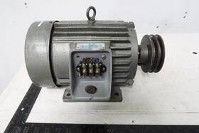 140-1730 Fuji Mla1107a 3 Ph Induction Motor 4 Poles 200-220 V Rpm T125255