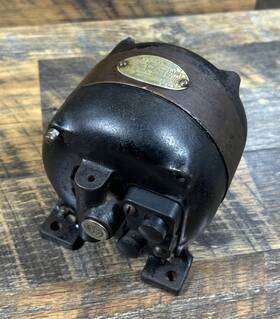 31124 Ge Antique A-c Motor Model 110 V. 1.4 Amp. Turns