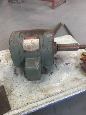 5k213ag201 General Electric Tri Clad Induction Motor 5k213ag201. Tested