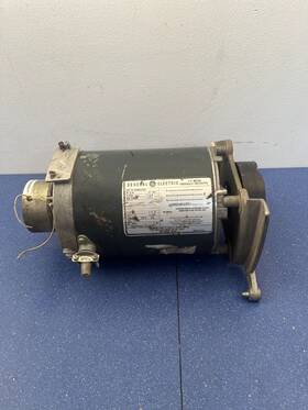 5k36mn31by General Electric Ac Motor 208v 3ph 3/4hp Untested For Parts