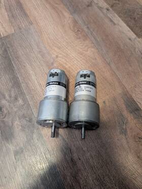 455a745 Globe Motors 2 24v Dc Z
