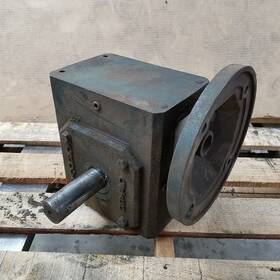 Tmq1325-3 Grove Gear Ratio-15 1 Gearbox. 5.33hp 1750rpm 180tc Frame - Used