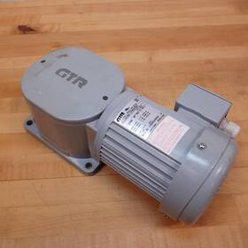 Fs30n080-utm020na Gtr 3 Phase Induction Motor 80 1 Ratio 200-220vac - Used