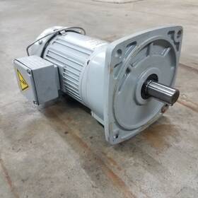 G3fj-22-5-t040dax Gtr Induction Motor 1730 Rpm 460 V 3 Ph - Used