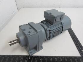 15309401.073 Keb Dl71ga G12a B02 02-2008/15309401.073 Motor 0.37 Kw 230/400 V 1.90/1.10 A T95