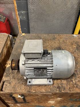 Ma90l2 Laipple Keb Brake Motor 3kw/4hp 2830 Rpm 230/460v 3ph Used