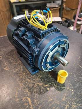 C80t11fz6a Leeson 192049.00 3/4hp 1130rpm 80c Tefc Ip55 3ph B3/b14 Iec Motor 192049.0 199