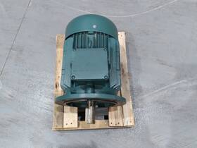 C132t17fz45a Leeson Industrial Ac Motor 7.5hp Frame 132sd