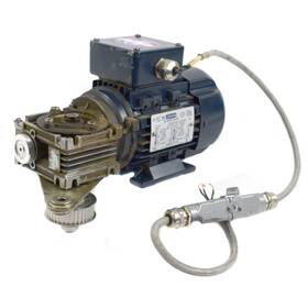 C63t17fz2c Leeson Iec Metric Motor With Nmrv030 Right Angle Worm Reducer 1 7.5