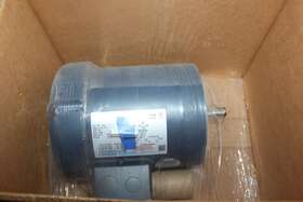 110047.00 Leeson C6t17fc1g Electric Motor 1725 Rpm 3/4hp Volts 208-230/460 New