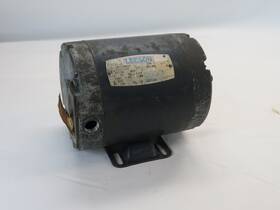 C6t17nb4a Leeson 1/2hp 1725/1425rpm 575v D56 Tn 3ph 0.80/0.88 Fla Cosmetic Dmg Used