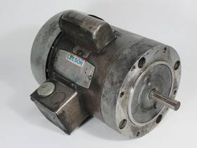 D049080 Leeson 1/4hp 1725/1425rpm 115/110v 230/220v D56c Tefc 1ph 60/50hz Cos Dmg Used