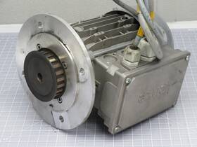 Mdemaxx063-42c1c Lenze 3-phase Ac Motor T198852