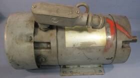 65385442322-2e Magnetek Variable Speed Dc Motor 2500rpm 1.5hp 7/8 Inch Shaft Dia