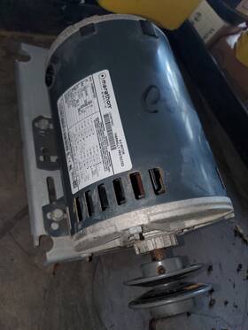 5k49mn4735x Marathon Electric Motor 1.5 Hp 208/230/460v 56y Hd56fr652 Carrier Rt