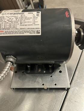 56t17d15525a Marathon Electric 56t17d5866a / Model Nom 56t17d15525a/hp 1/2 56hz-80 Motor
