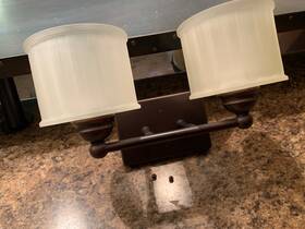 6734-167 Minka Lavery 1730 Series 2-light Bathroom Vanity Light In Lathan Bronze. Used